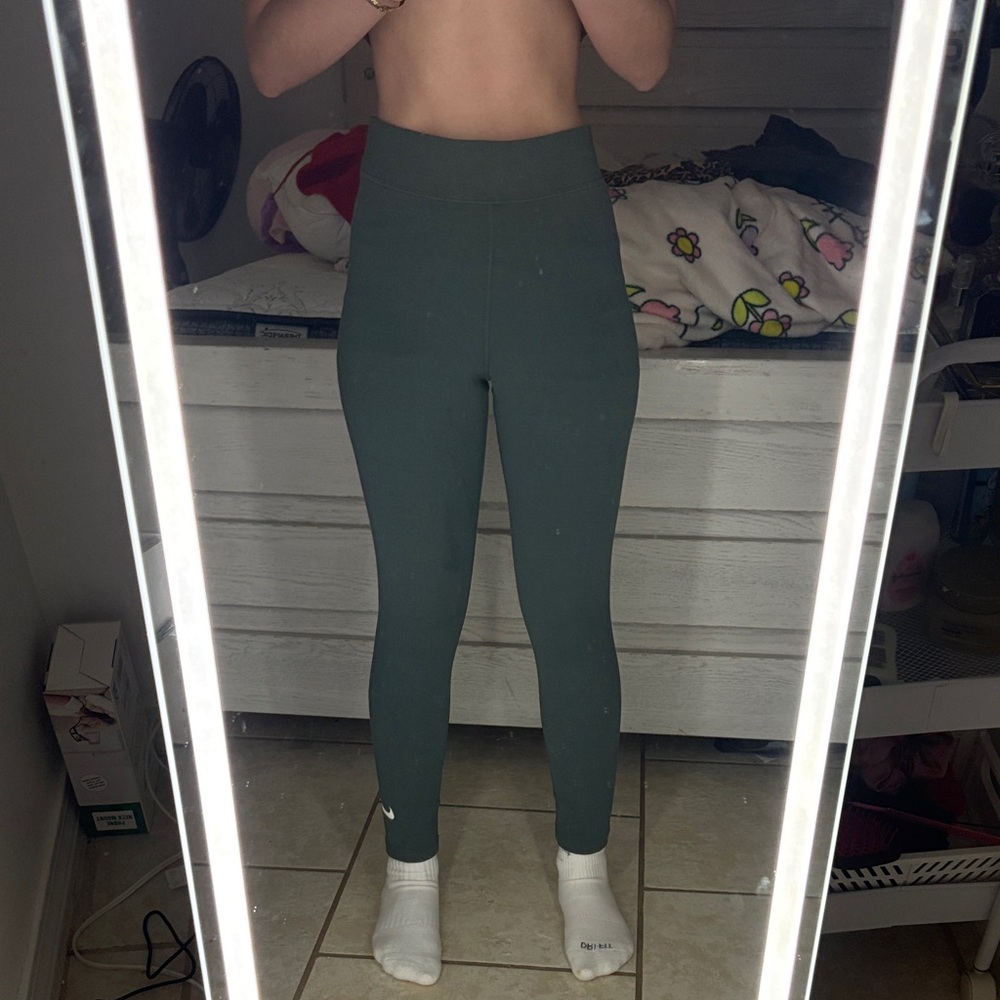 Nike Green Leggings